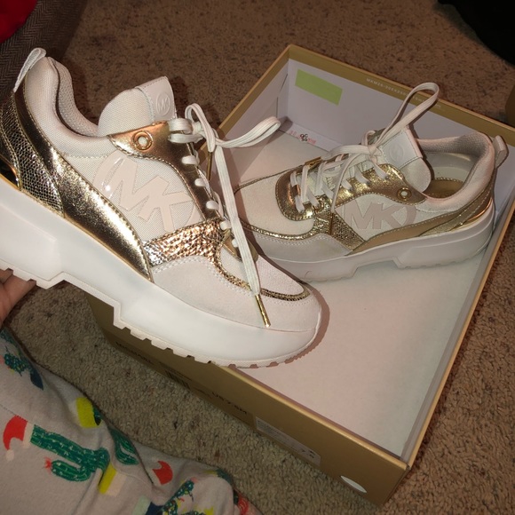 I am selling  Ballard trainer Michael Kors shoes. - Picture 2 of 5